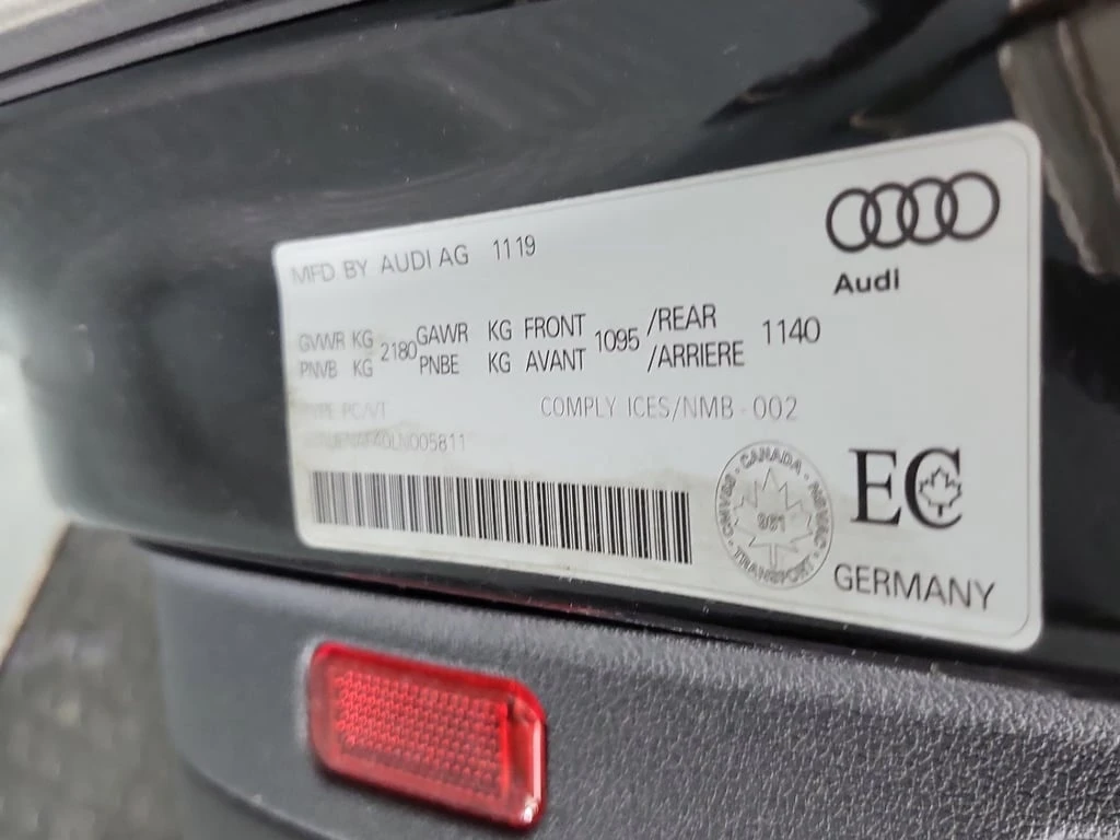 Audi A4 * Progressiv * CARFAX * ��� ������������ ������ | Mobile.bg � ����������� 10