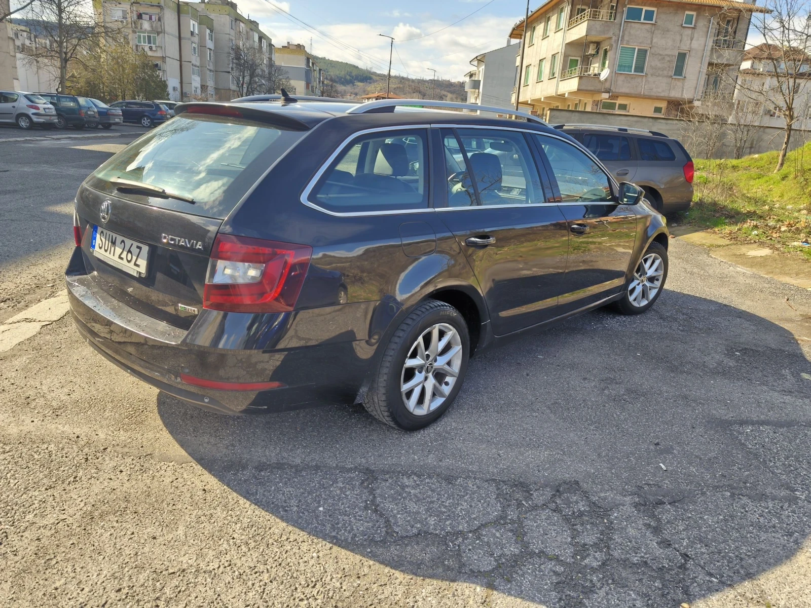 Skoda Octavia 1.5 Gtec - изображение 3