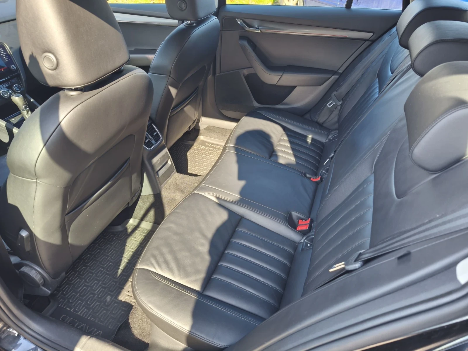 Skoda Octavia 1.5 Gtec - изображение 5