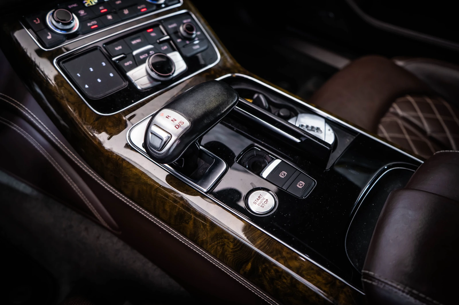 Audi A8 4.2 Quattro TDI* Exclusive* Bose - изображение 9