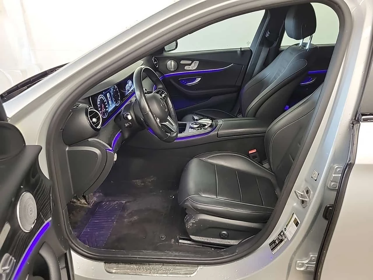 Mercedes-Benz E 450 /DISTRONIC/ CAMERA/ 360/BURMESTER, снимка 5 - Автомобили и джипове - 53866880