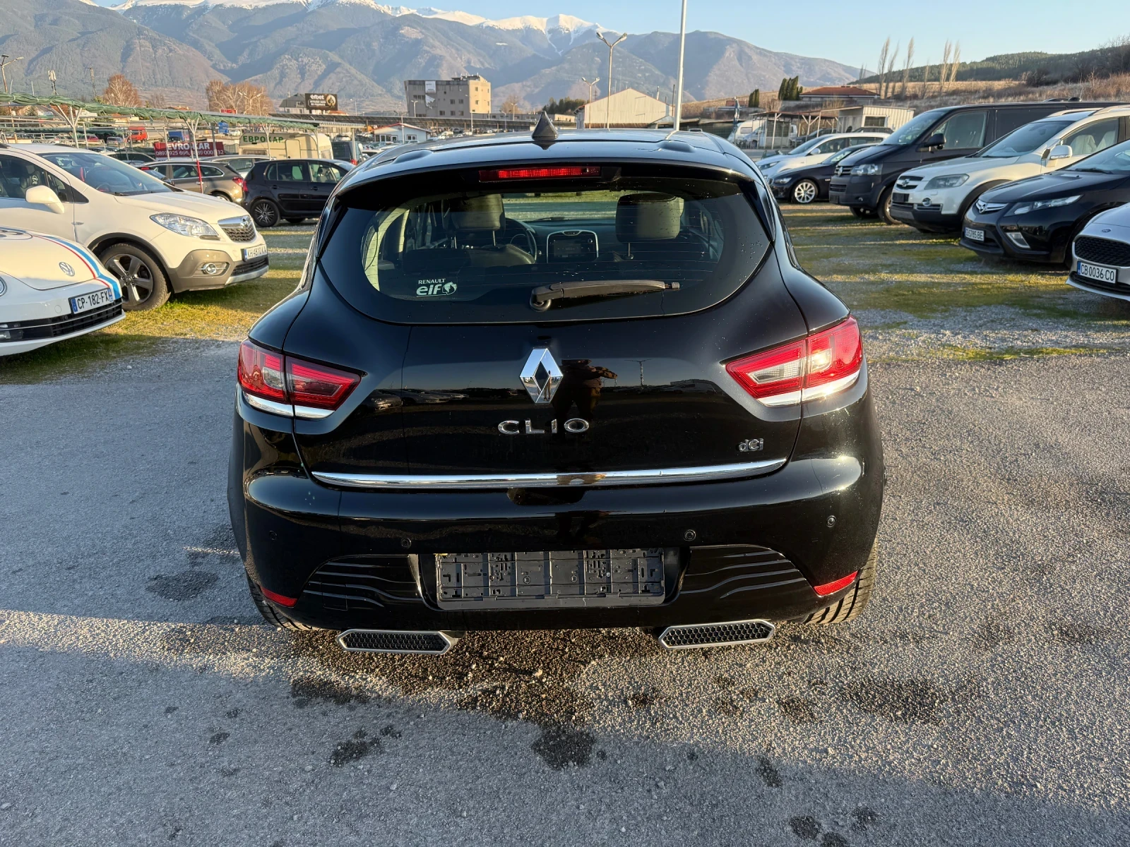 Renault Clio 1.5 DCI, снимка 6 - Автомобили и джипове - 53896957