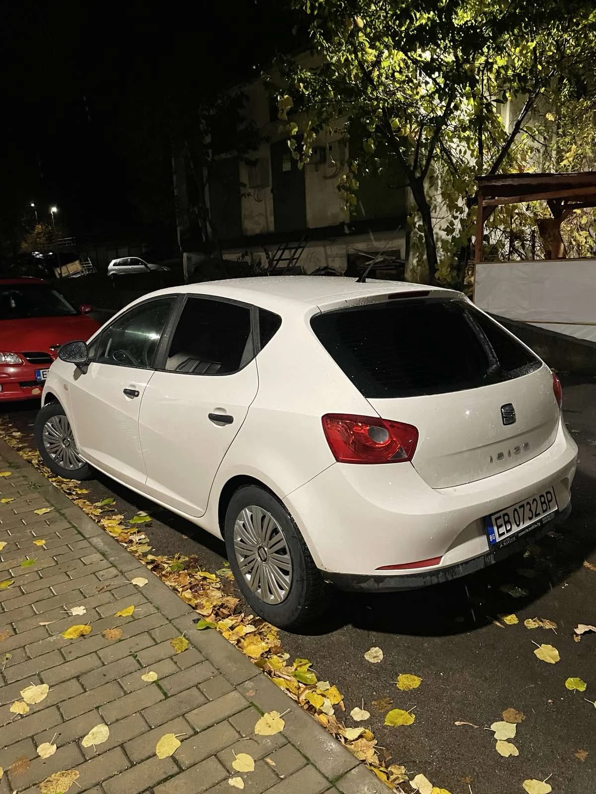Seat Ibiza, снимка 3 - Автомобили и джипове - 54017138
