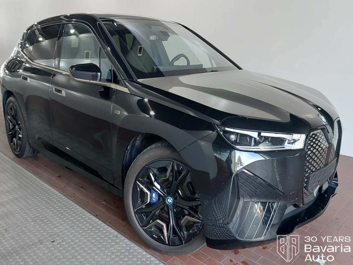 BMW iX M60 xDrive Sport, снимка 4 - Автомобили и джипове - 54345196