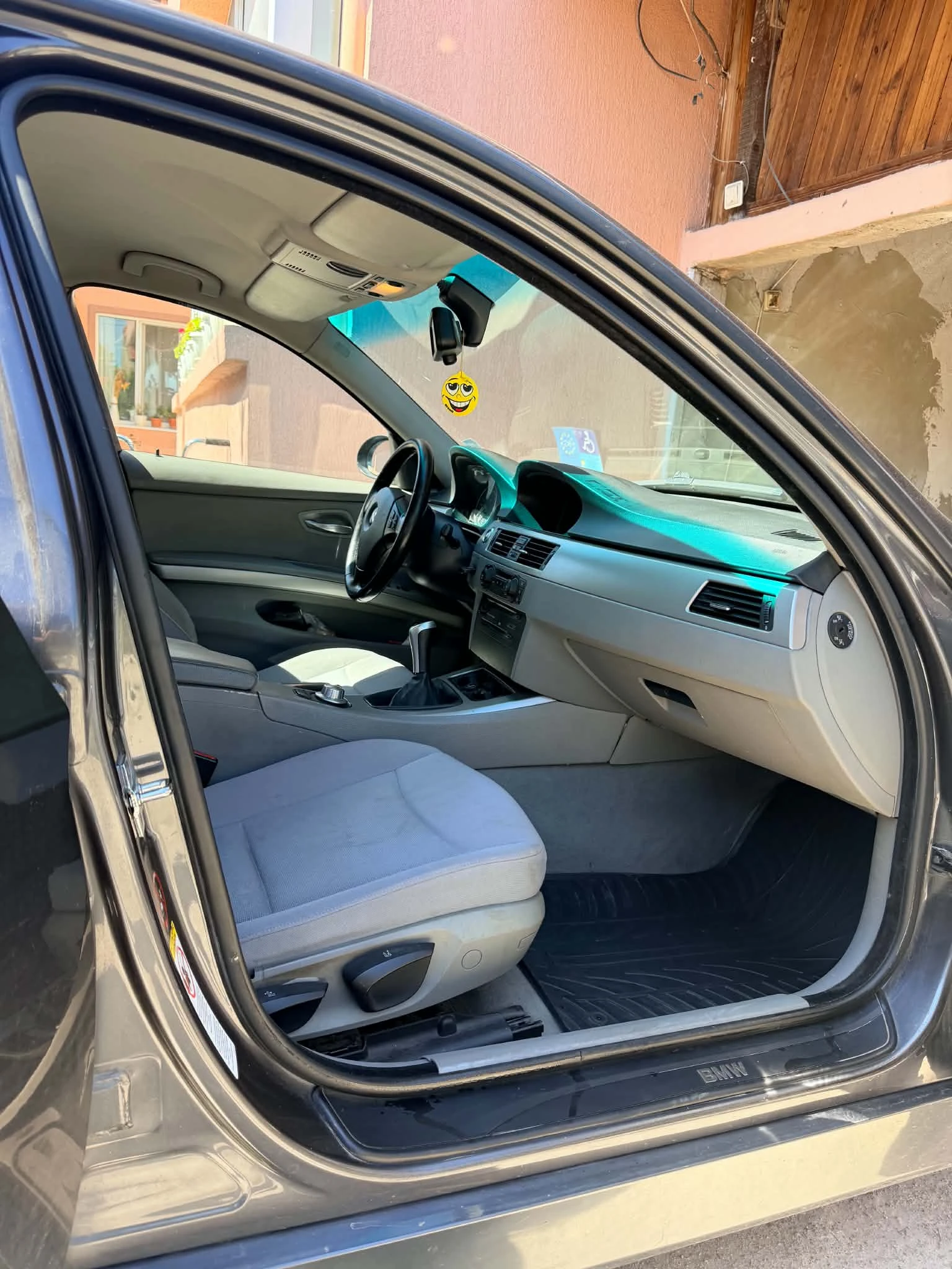 BMW 320 E90 163 к. с., снимка 9 - Автомобили и джипове - 54512524