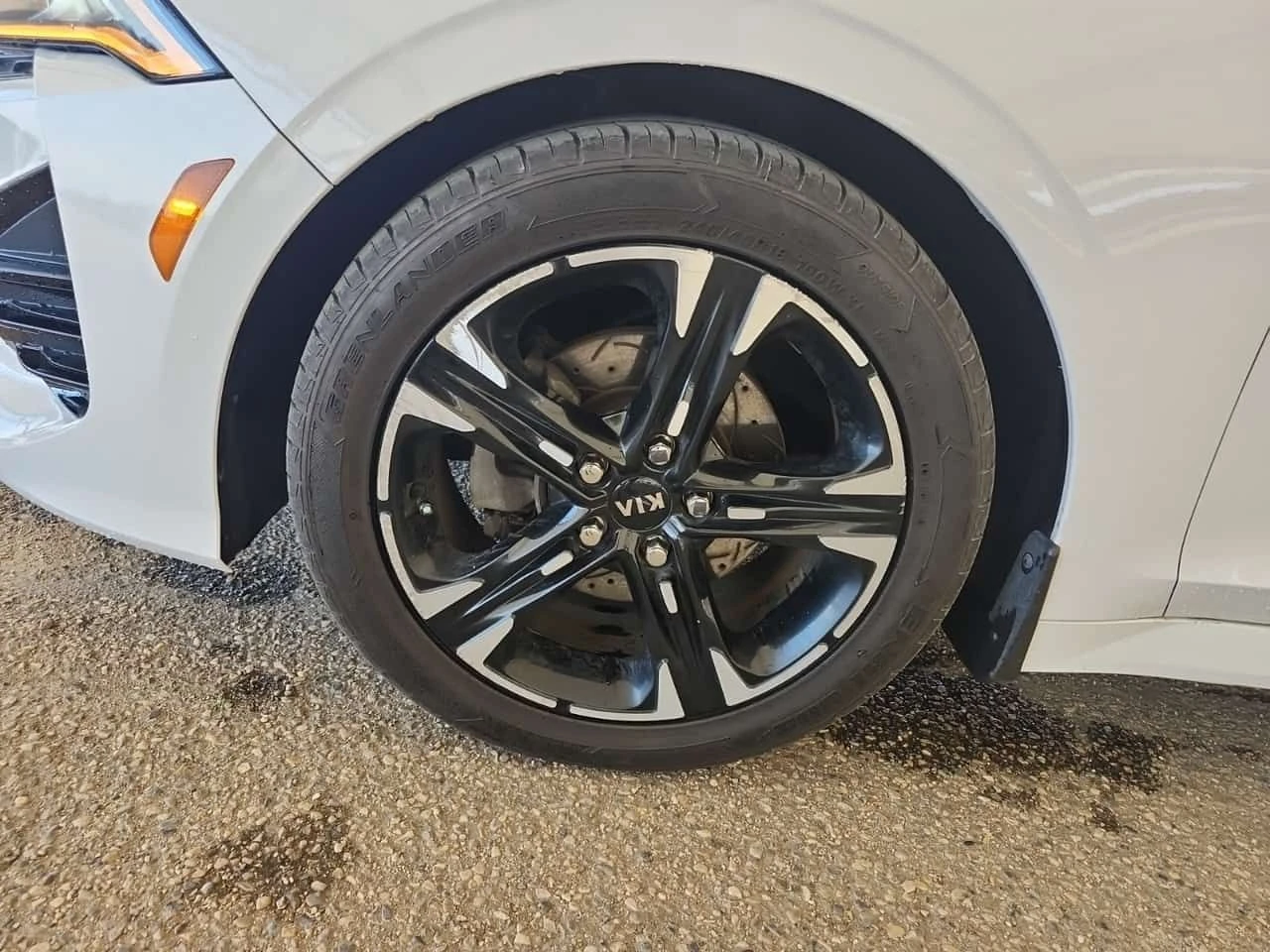 Kia K5 GT LINE/ПОДГРЕВ/ОБДУХ/ПАНО/CARFAX/ФИНАНСИРАНЕ, снимка 16 - Автомобили и джипове - 54771390