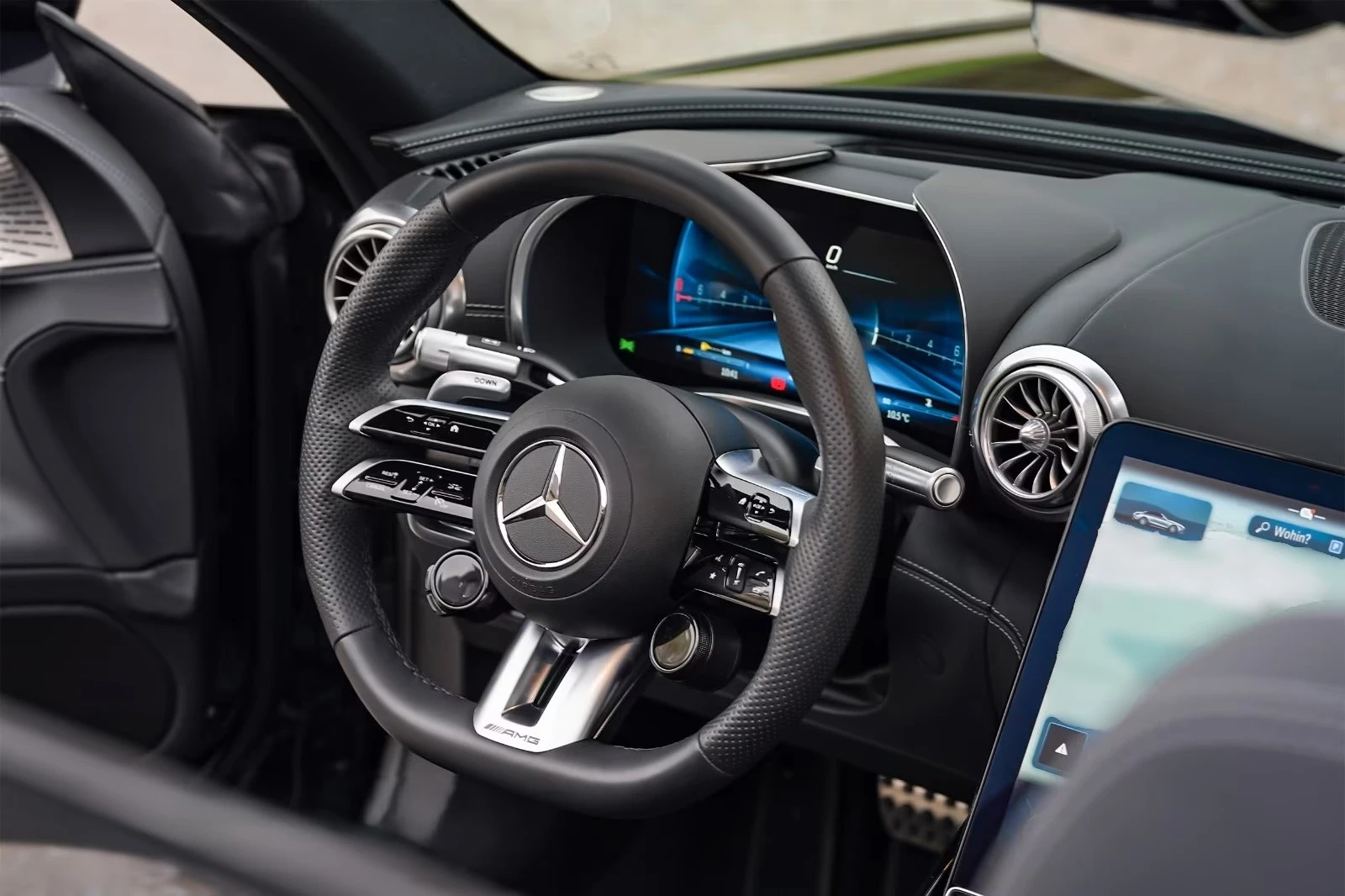Mercedes-Benz SL 63 AMG 4 MATIC / BURM / NIGHT II / 360 / HEAD-UP, снимка 8 - Автомобили и джипове - 54942255