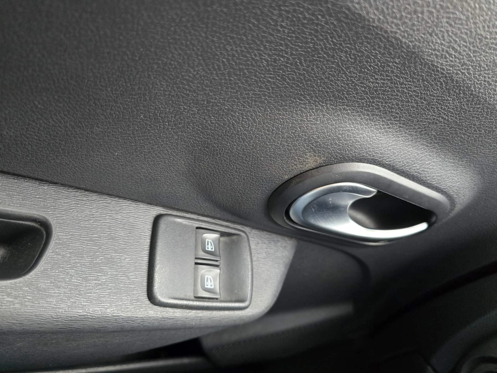 Dacia Dokker dCi 90 �.�. ����� Stop & Start N1 | Mobile.bg � ����������� 11