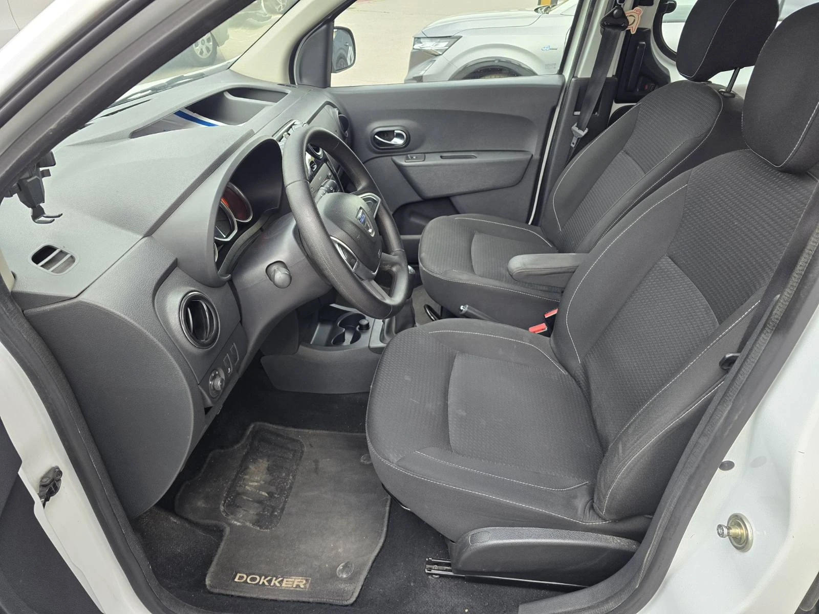Dacia Dokker dCi 90 �.�. ����� Stop & Start N1 | Mobile.bg � ����������� 13