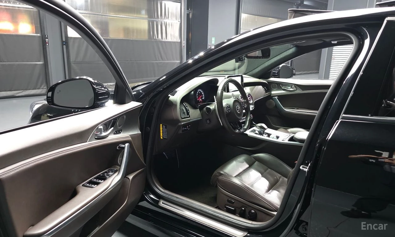 Kia Stinger 3.3* TURBO* GT* �������* ���������* �����* LANE* A | Mobile.bg � ����������� 6
