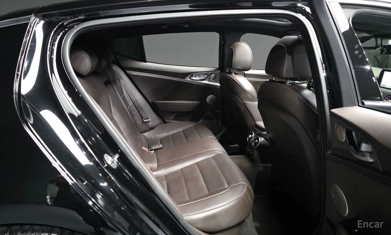 Kia Stinger 3.3* TURBO* GT* �������* ���������* �����* LANE* A | Mobile.bg � ����������� 16