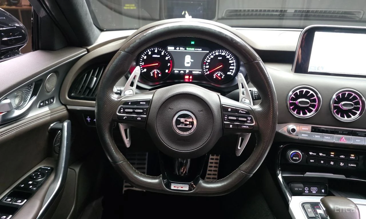 Kia Stinger 3.3* TURBO* GT* �������* ���������* �����* LANE* A | Mobile.bg � ����������� 9
