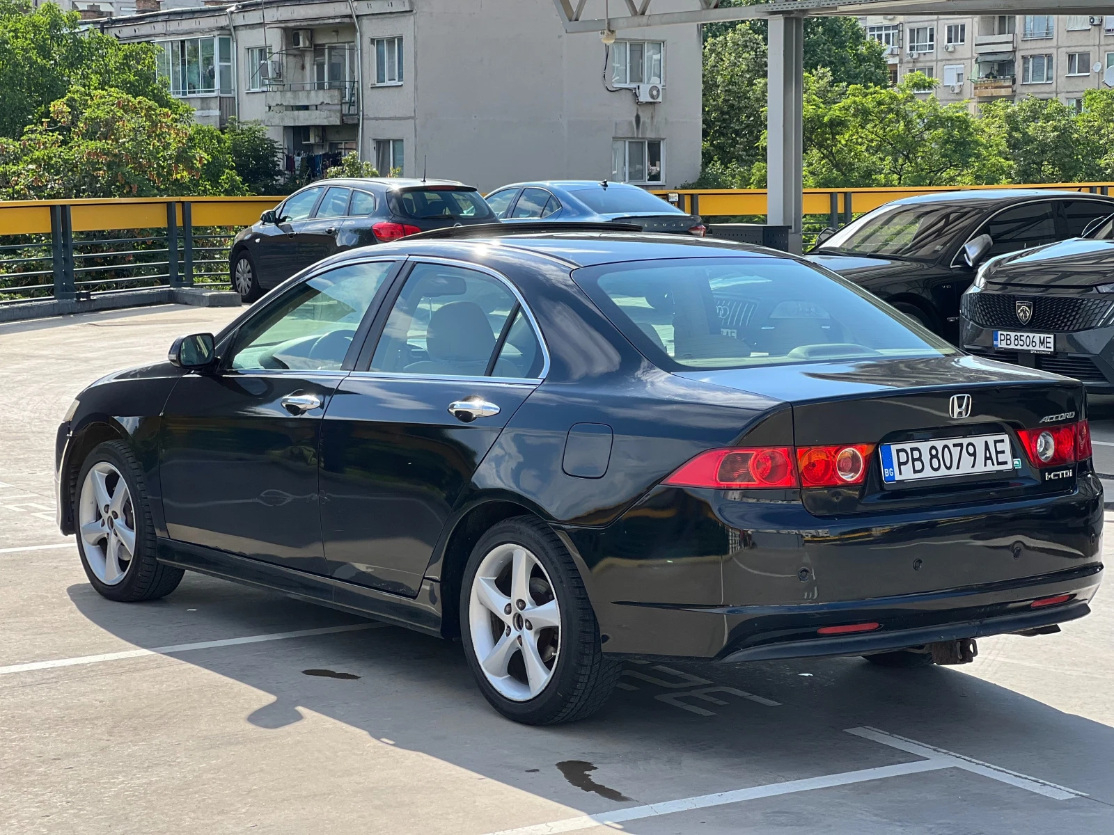 Honda Accord 2.2, снимка 3 - Автомобили и джипове - 55437117
