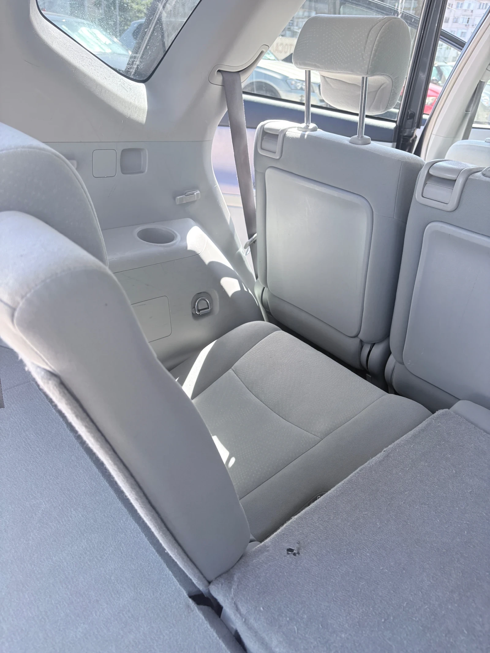 Toyota Prius, снимка 10 - Автомобили и джипове - 55641552
