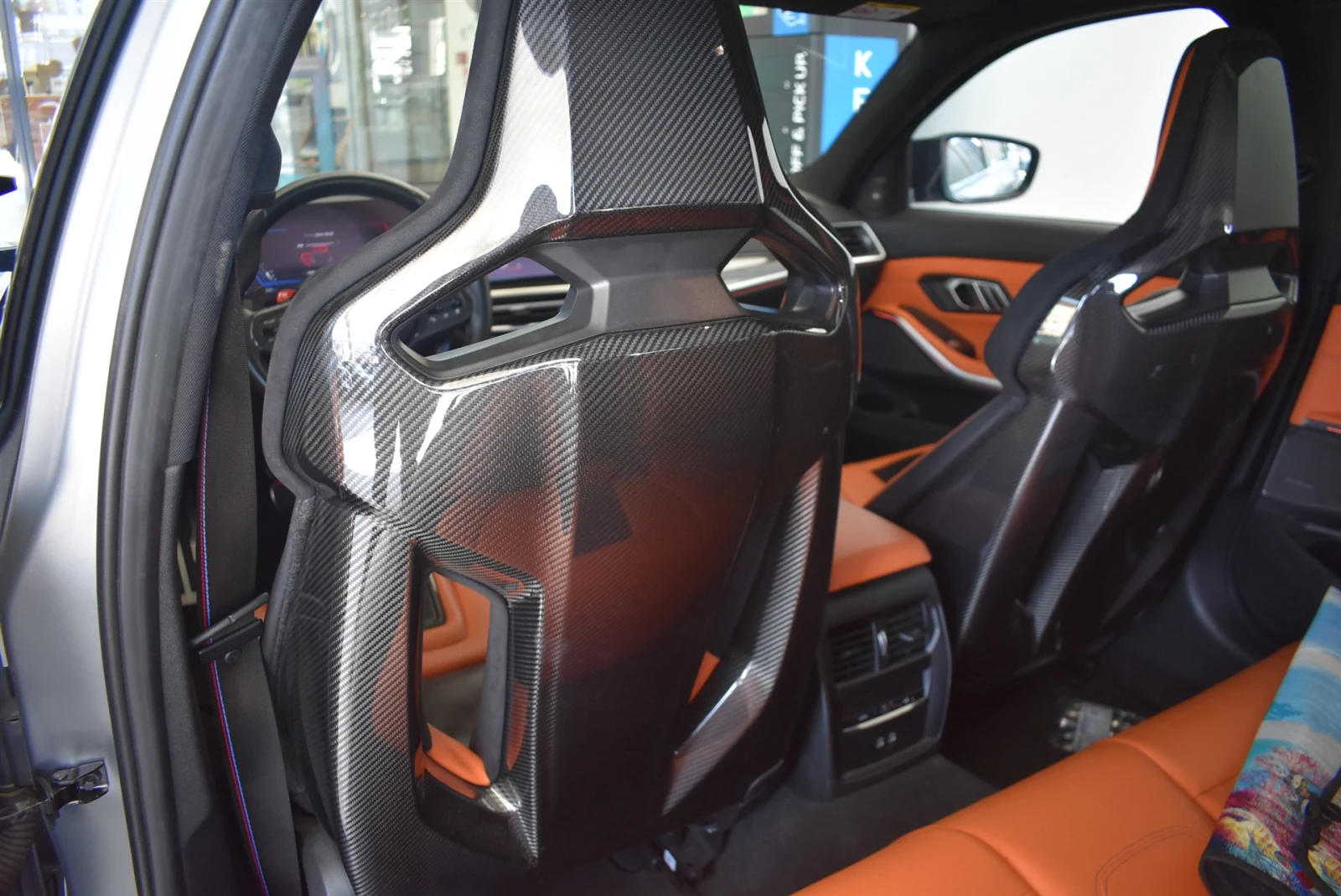 BMW M3 Competition M xDrive, снимка 8 - Автомобили и джипове - 55939713