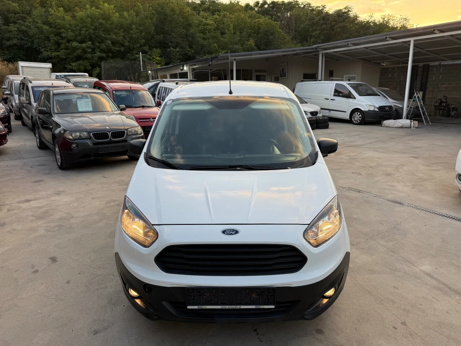 Ford Courier 1.5TDCI EURO 6 , снимка 2 - Автомобили и джипове - 56309180