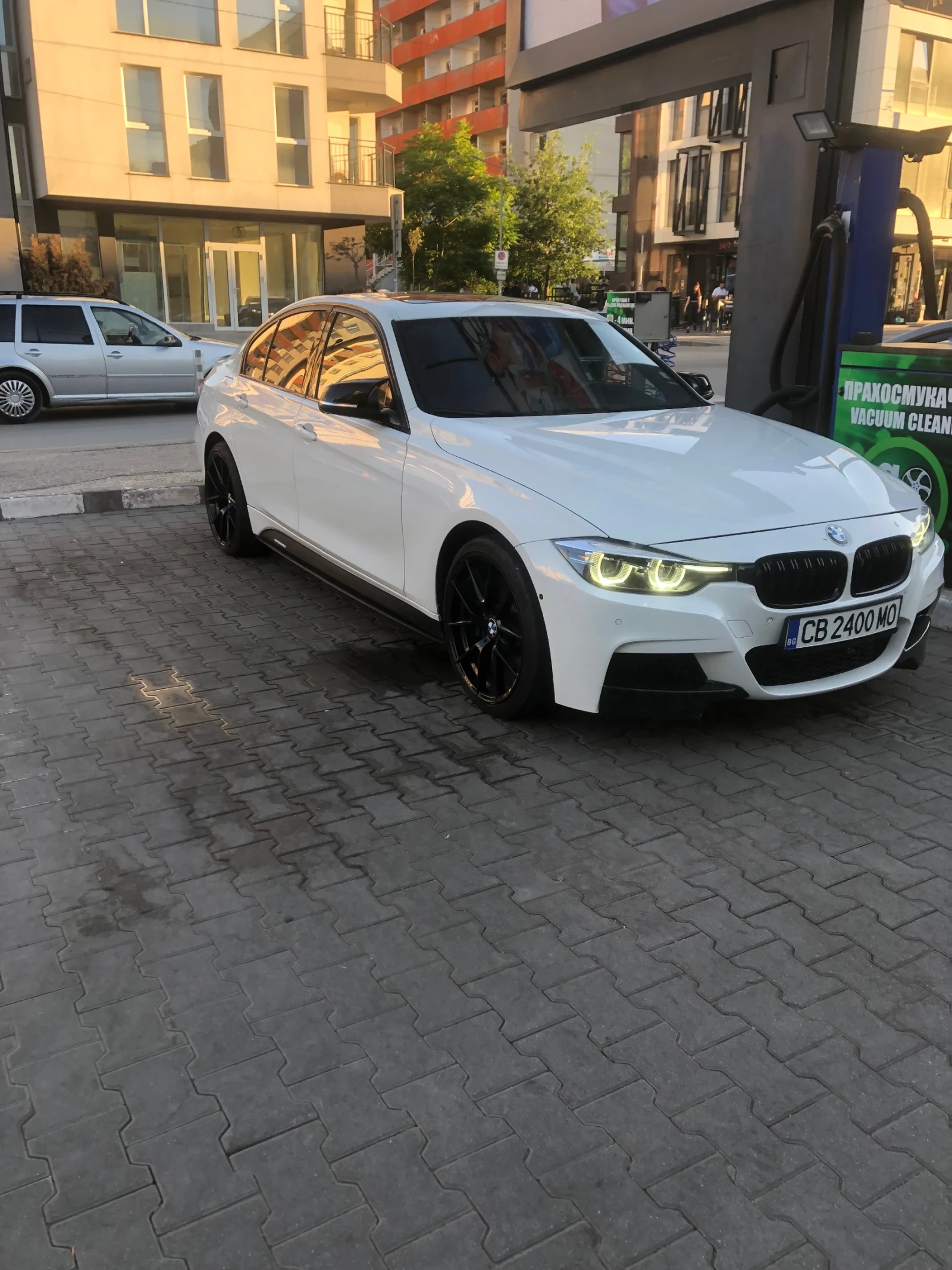 BMW 340 Xi, снимка 4 - Автомобили и джипове - 56338377