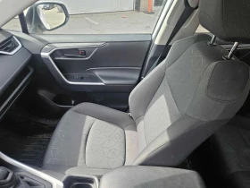 Toyota Rav4 * LE * CARFAX * KEYLESS * ПОДГРЕВИ, снимка 12