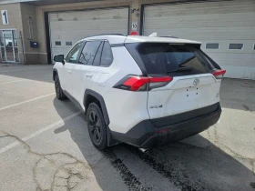 Toyota Rav4 * LE * CARFAX * KEYLESS * ПОДГРЕВИ, снимка 9