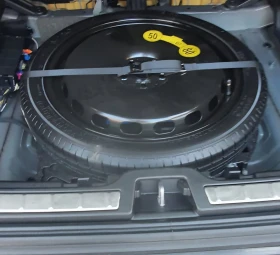 Volvo XC40 Т4 Plug-in Hybrid, снимка 13