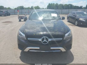  Mercedes-Benz GLC 30...