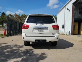 Обява за продажба на Toyota Sequoia Platinum ~29 999 лв. - изображение 2 | Auto.bg Обява за продажба на Toyota Sequoia Platinum ~29 999 лв. - изображение 2