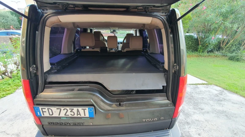 Land Rover Discovery 3 2.7 190к.с. 6 скорости, снимка 11 - Автомобили и джипове - 51936005