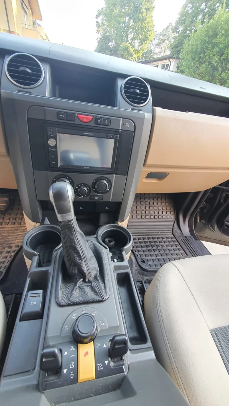 Land Rover Discovery 3 2.7 190к.с. 6 скорости, снимка 13 - Автомобили и джипове - 51936005