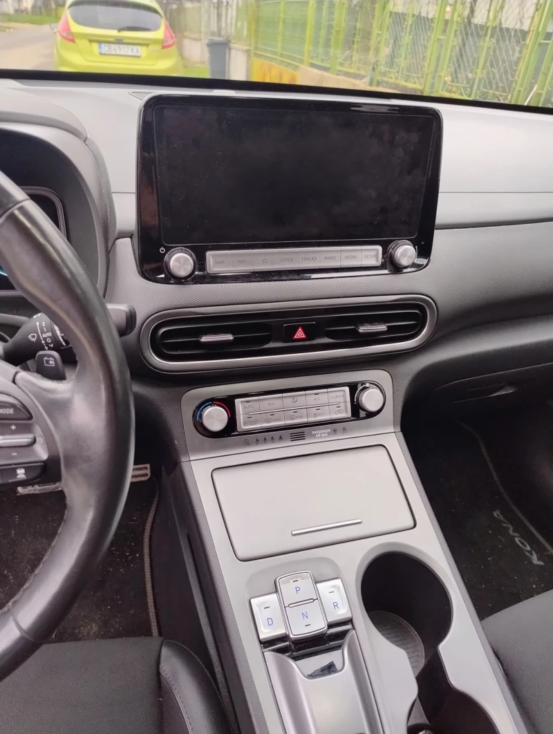 Hyundai Kona, снимка 8 - Автомобили и джипове - 52894223