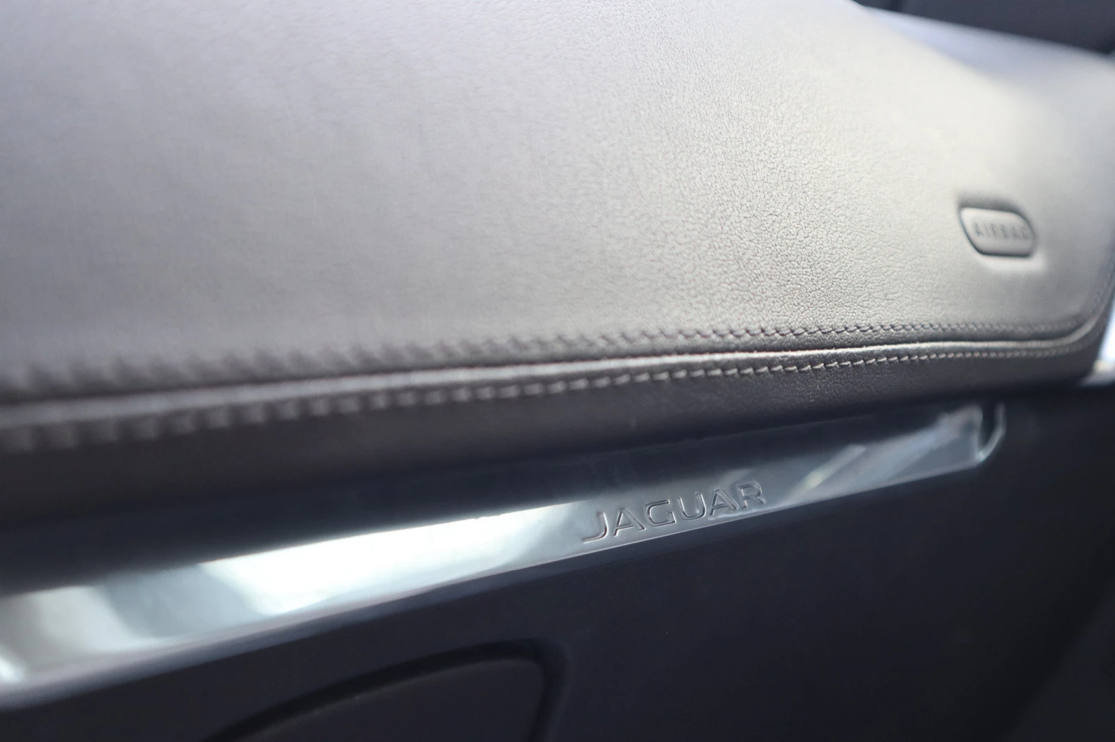 Jaguar F-PACE Meridian/Navi/AWD | Mobile.bg   14