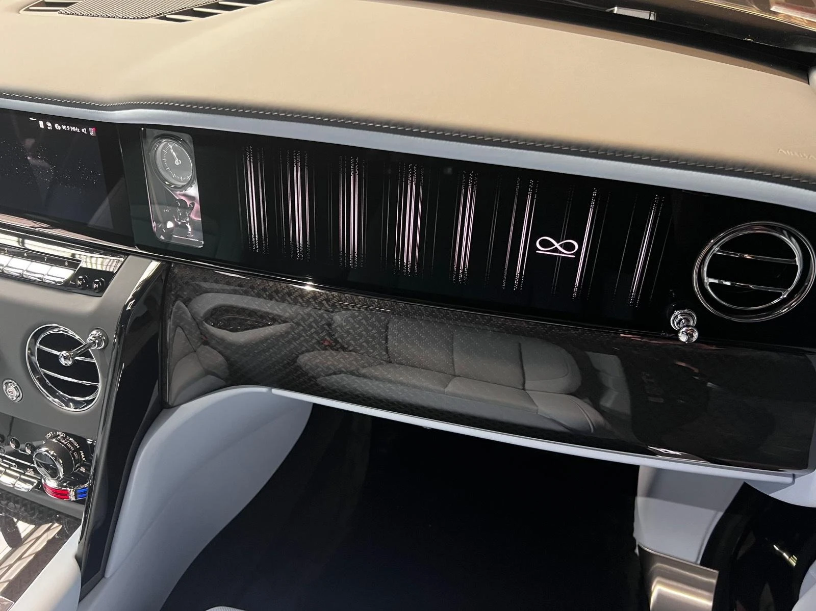 Rolls-Royce Cullinan SERIES II/BLACK BADGE/BESPOKE/SHOOTING STAR/4-SEAT | Mobile.bg   13