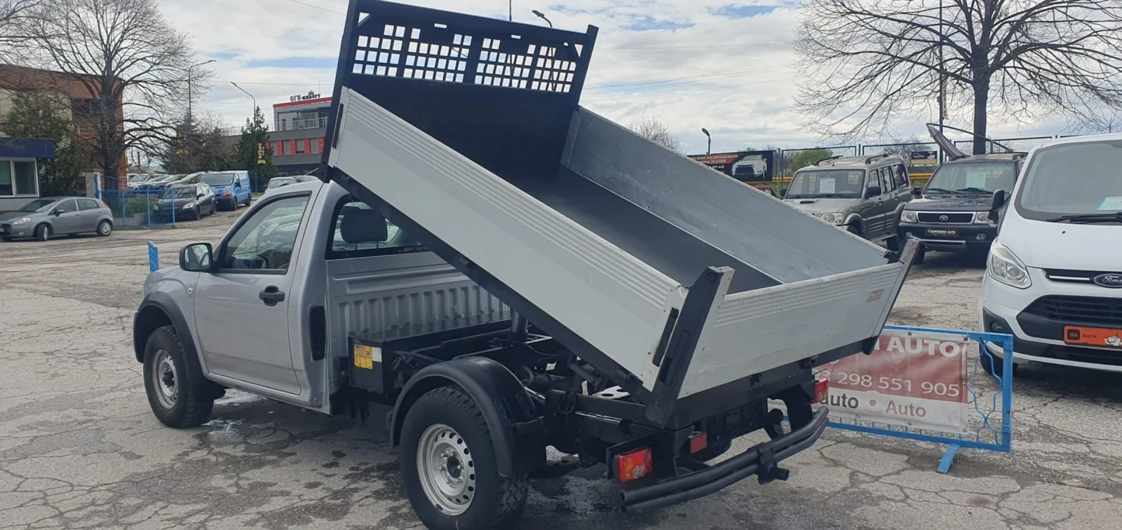 Isuzu D-max САМОСФАЛ 4X4 НОВ ВНОС, снимка 2 - Автомобили и джипове - 54093879