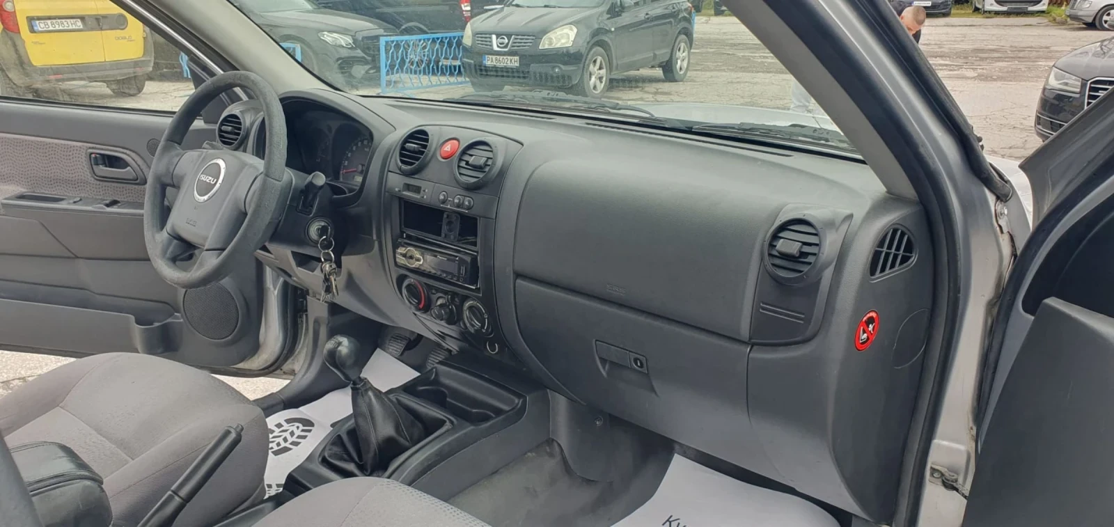 Isuzu D-max САМОСФАЛ 4X4 НОВ ВНОС, снимка 16 - Автомобили и джипове - 54093879