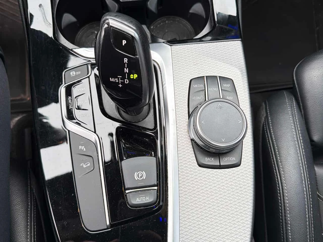 BMW X3 * M40i * CARFAX * Подгрев * Гуми+ Джанти * , снимка 16 - Автомобили и джипове - 54167135