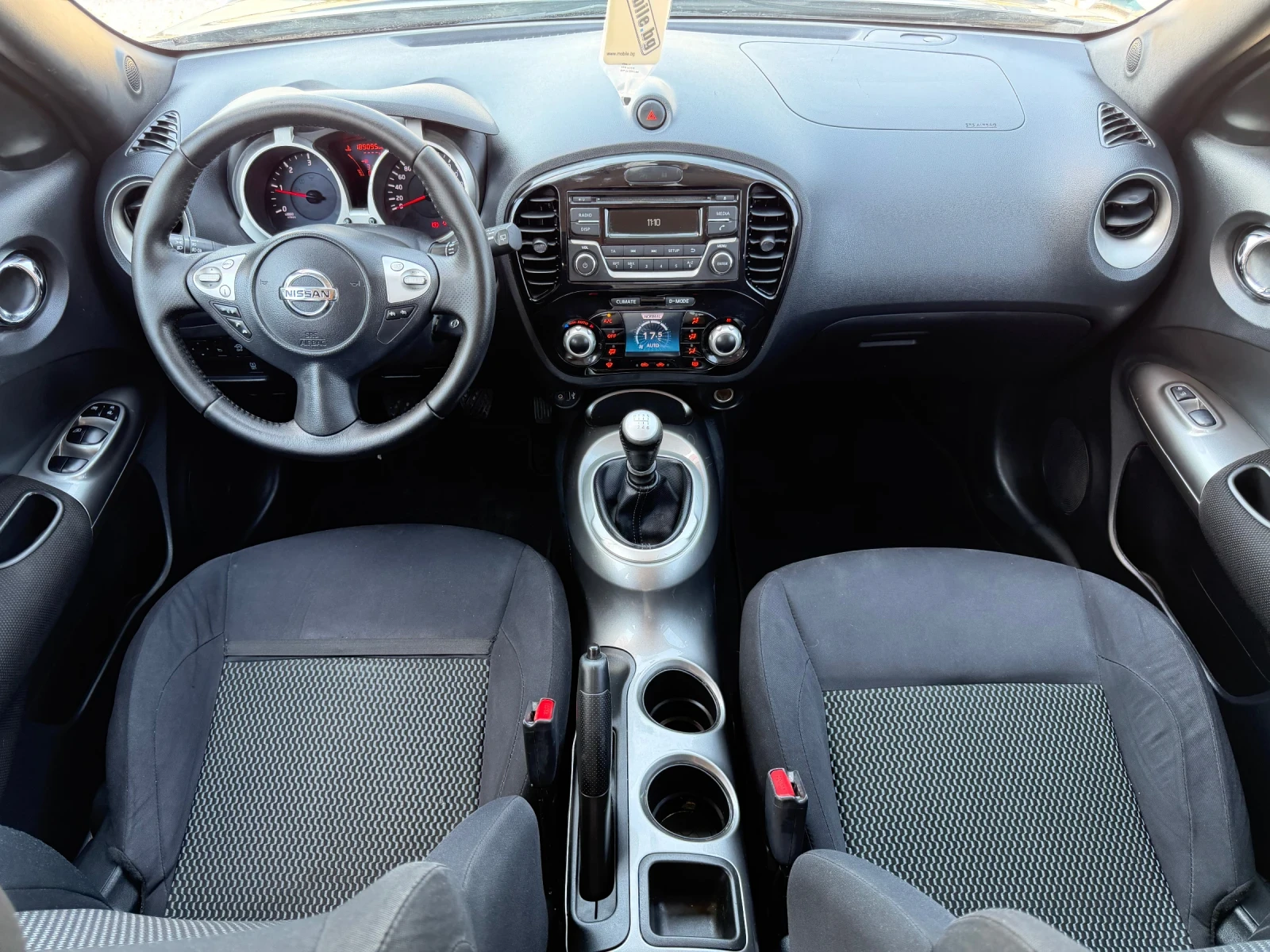 Nissan Juke Топ състояние, нови гуми, снимка 8 - Автомобили и джипове - 55125442