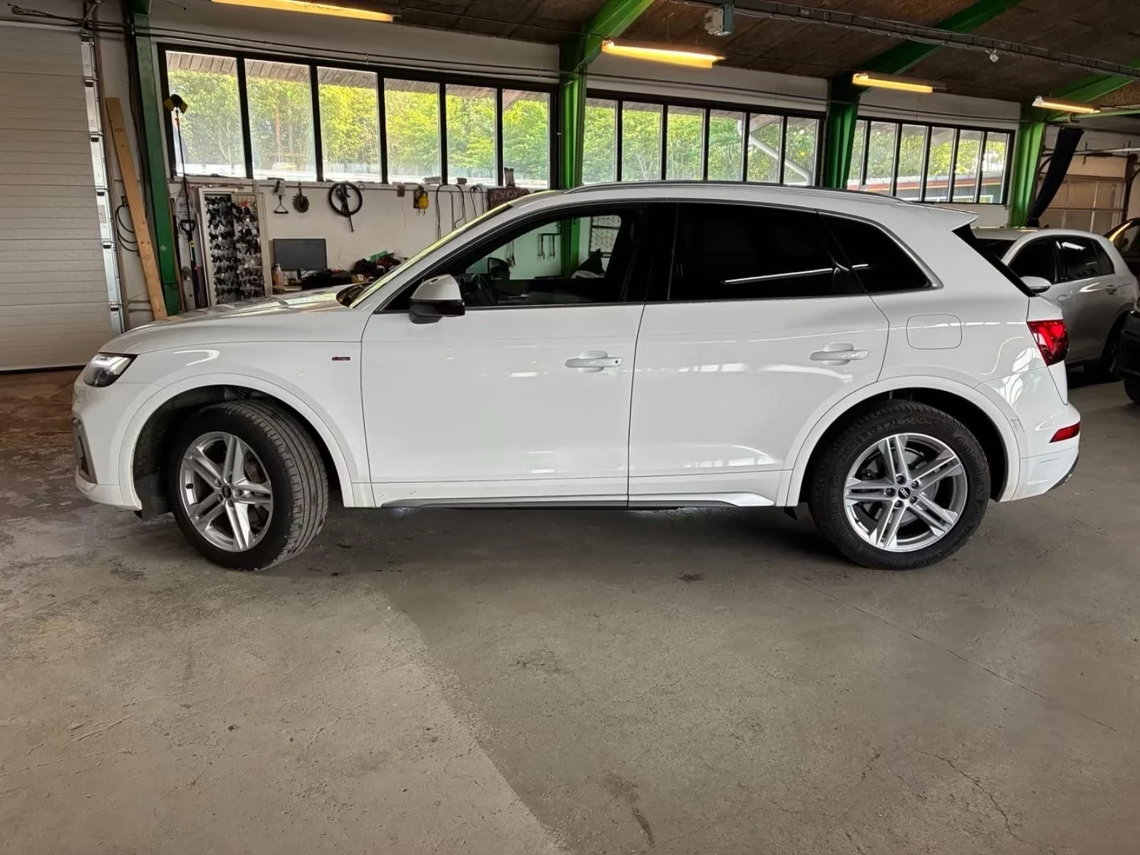 Audi Q5 50 TFSI Plug-in Hybrid Quattro S-line, снимка 9 - Автомобили и джипове - 55685569