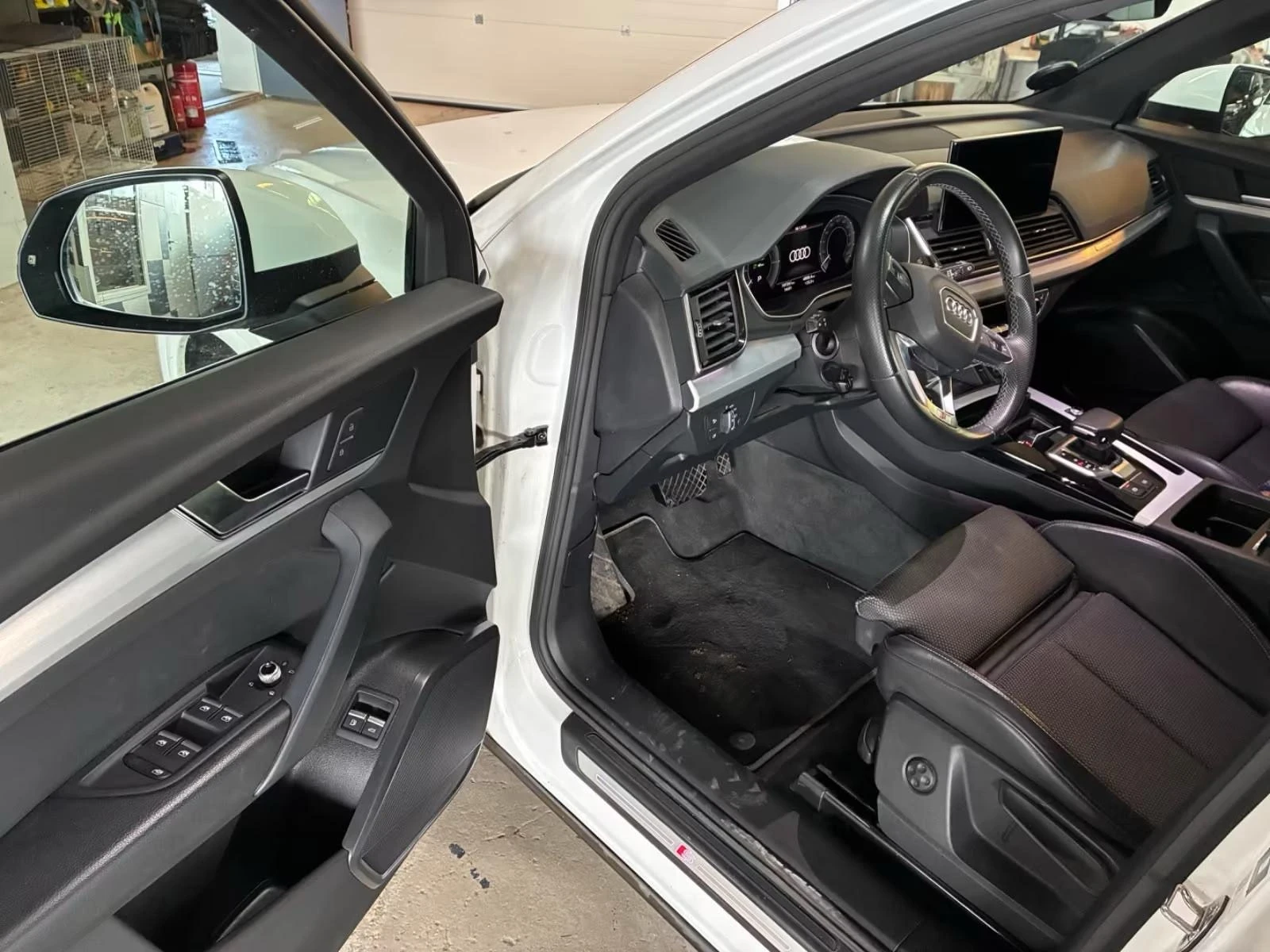Audi Q5 50 TFSI Plug-in Hybrid Quattro S-line, снимка 13 - Автомобили и джипове - 55685569