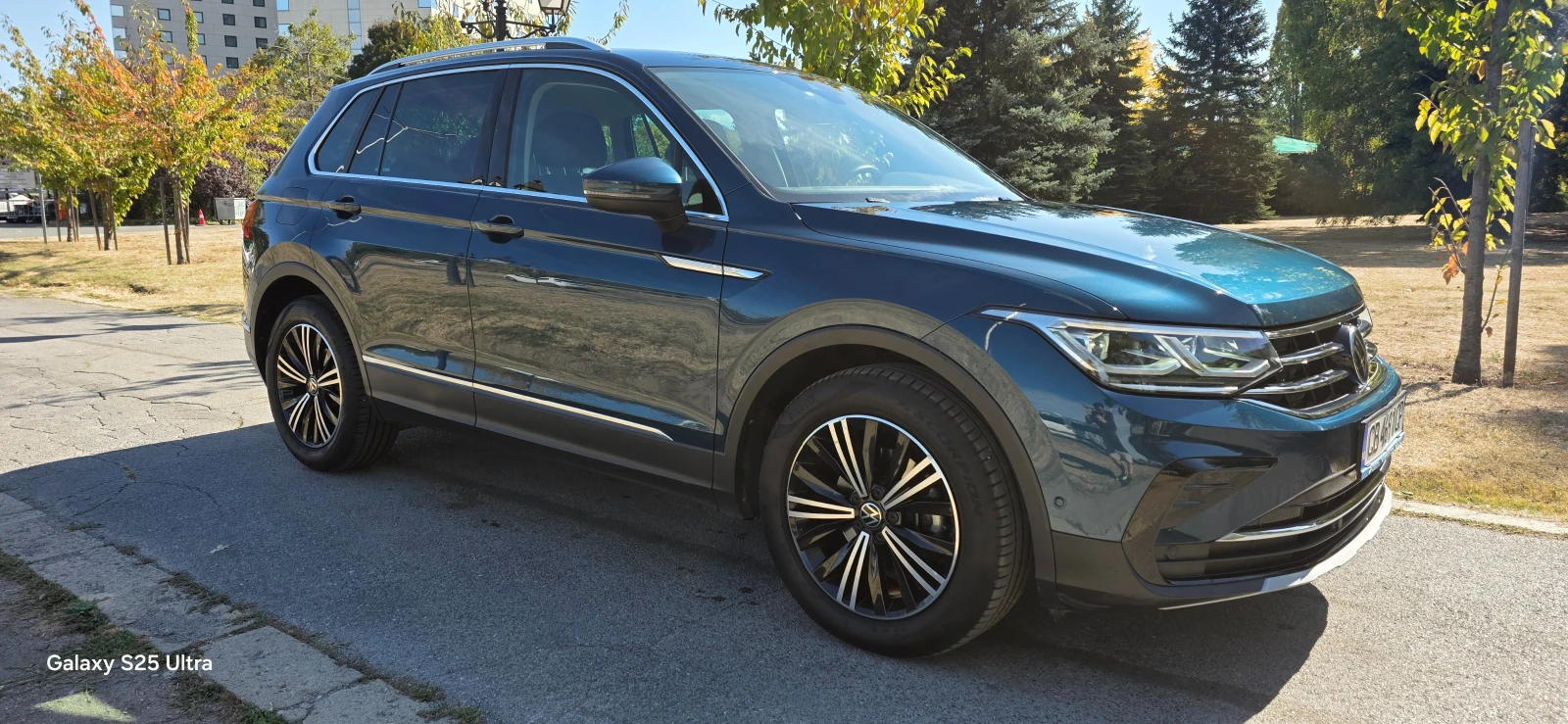 VW Tiguan, снимка 3 - Автомобили и джипове - 56405162