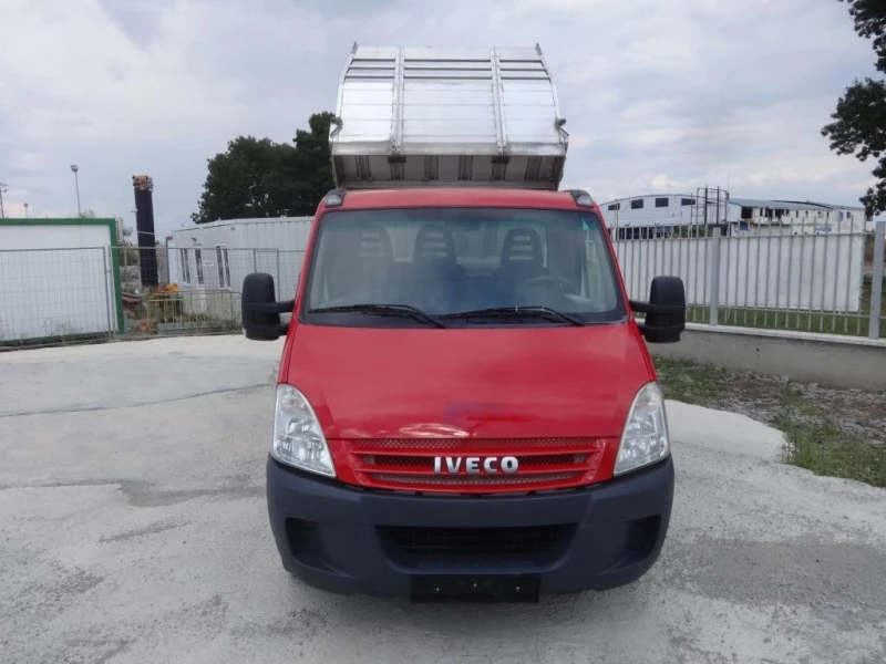 Iveco Daily 35C12  КАТ. * Б* , снимка 3 - Бусове и автобуси - 37649937