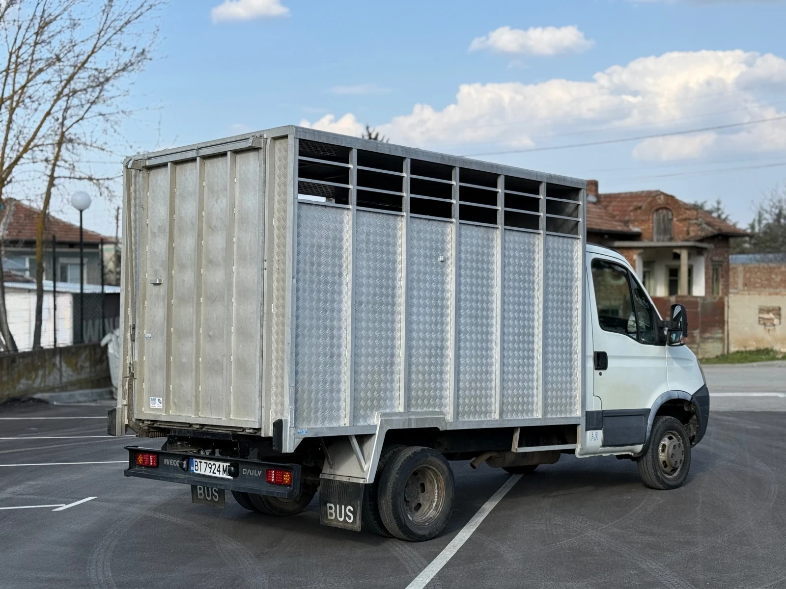 Iveco 35c13 Животновоз Уникат Facelift, снимка 4 - Бусове и автобуси - 53995866