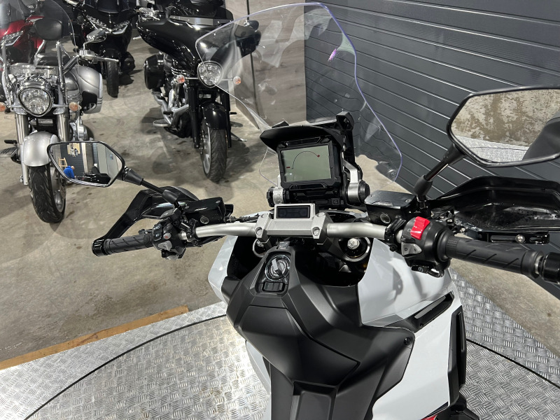 Honda X-ADV WHITE PEARL, снимка 9 - Мотоциклети и мототехника - 39942818