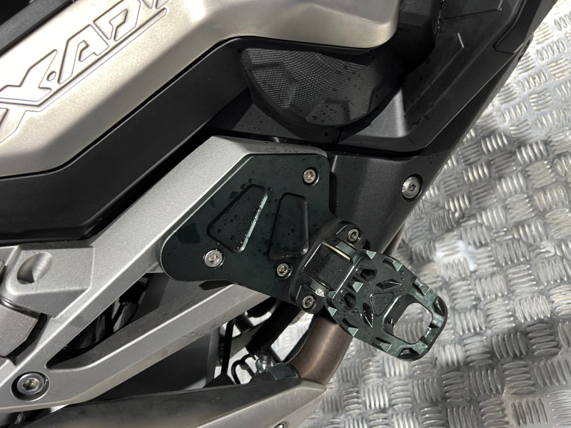Honda X-ADV WHITE PEARL, снимка 10 - Мотоциклети и мототехника - 39942818