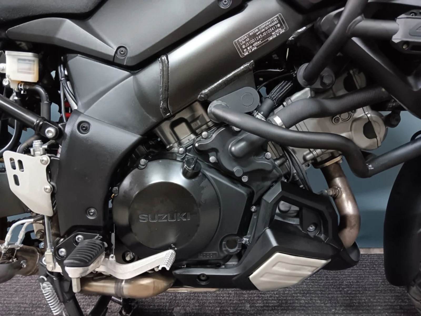 Suzuki V-strom 1050i XT ABS TCS , снимка 10 - Мотоциклети и мототехника - 54465664