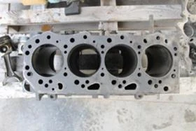 Двигател за Isuzu Npr, снимка 4