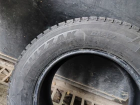 Гуми Зимни 215/70R16, снимка 5