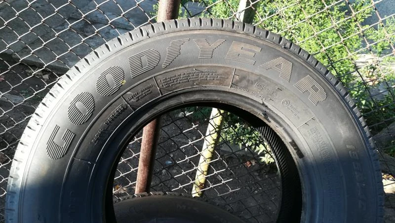 Гуми Летни 195/80R14, снимка 3 - Гуми и джанти - 26187240