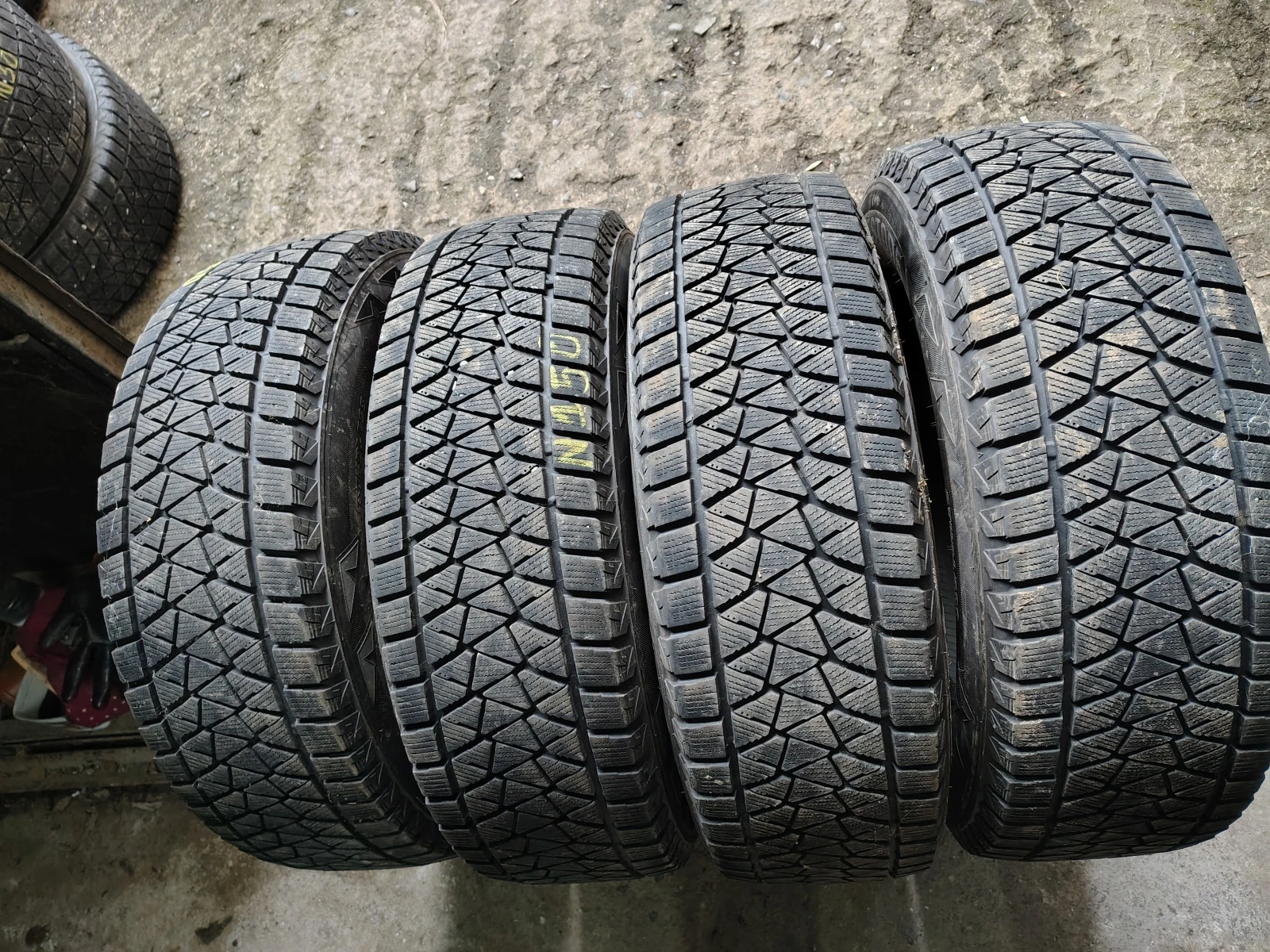  215/70R16 | Mobile.bg   1