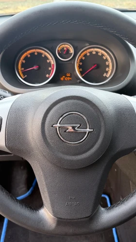 Opel Corsa D-ГАЗ, снимка 15