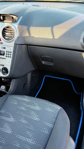 Opel Corsa D-ГАЗ, снимка 10
