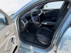 BMW iX2 xDrive30, снимка 8